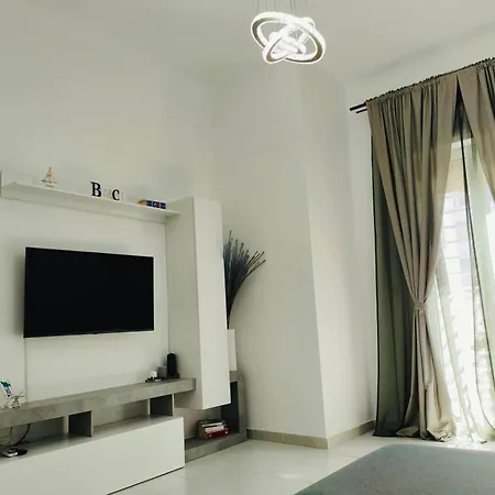 Rihanna&ianis House Bari